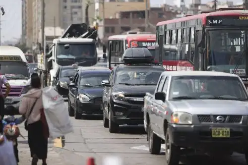 Callao: aumenta el tráfico vehicular tras el desvío en la av. Faucett por las obras de la Línea 4