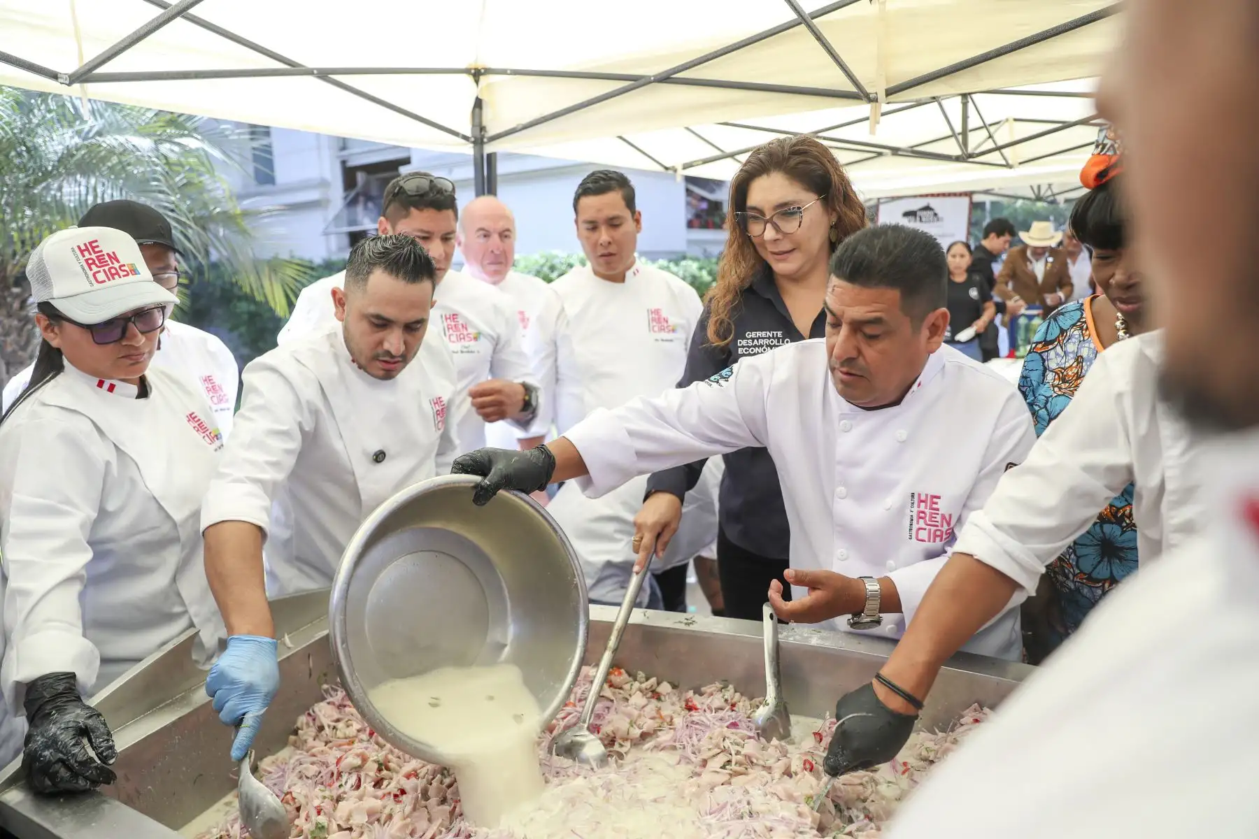 Lanzamiento Oficial de “El Ceviche Más Grande del Perú”, este acontecimiento nacional tendrá lugar en la ciudad de Pisco, busca rendir homenaje a nuestro plato bandera, símbolo de identidad, cultura y orgullo peruano
Foto: ANDINA/Ricardo Cuba
