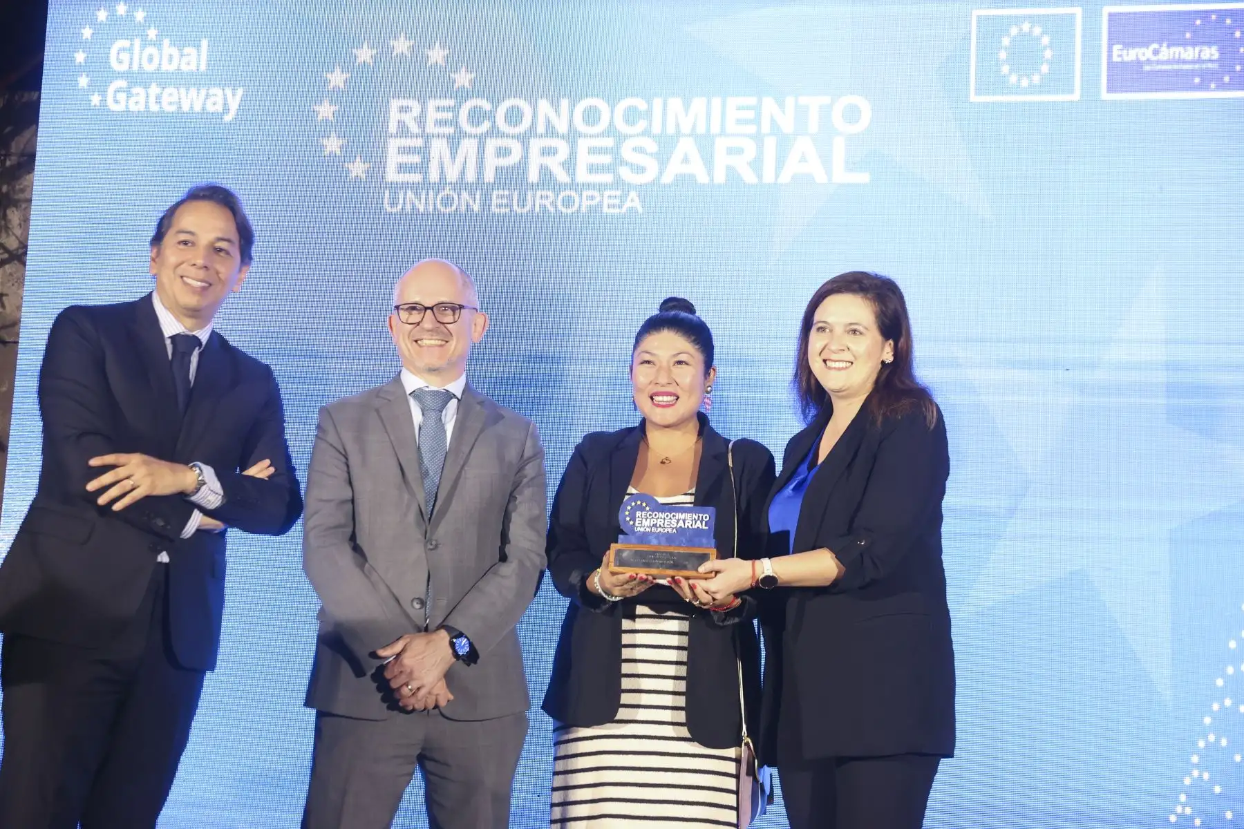 La Unión Europea reconoció a empresas por su compromiso con la sostenibilidad, la igualdad de oportunidades y la inclusión, destacando sus buenas prácticas para promover entornos laborales más responsables, diversos y accesibles. Foto: ANDINA/Melina Mejía