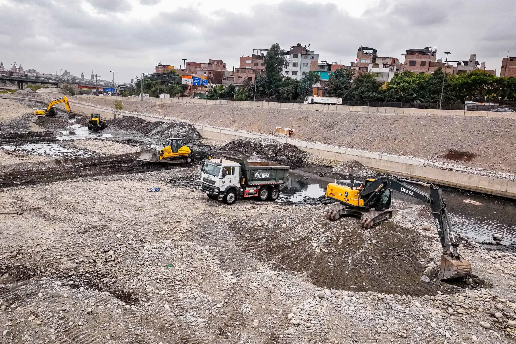 Las intervenciones forman parte de las medidas de prevención y reducción del riesgo de desastres ante eventuales crecidas de los caudales por intensas precipitaciones. Foto: ANDINA/Difusión.