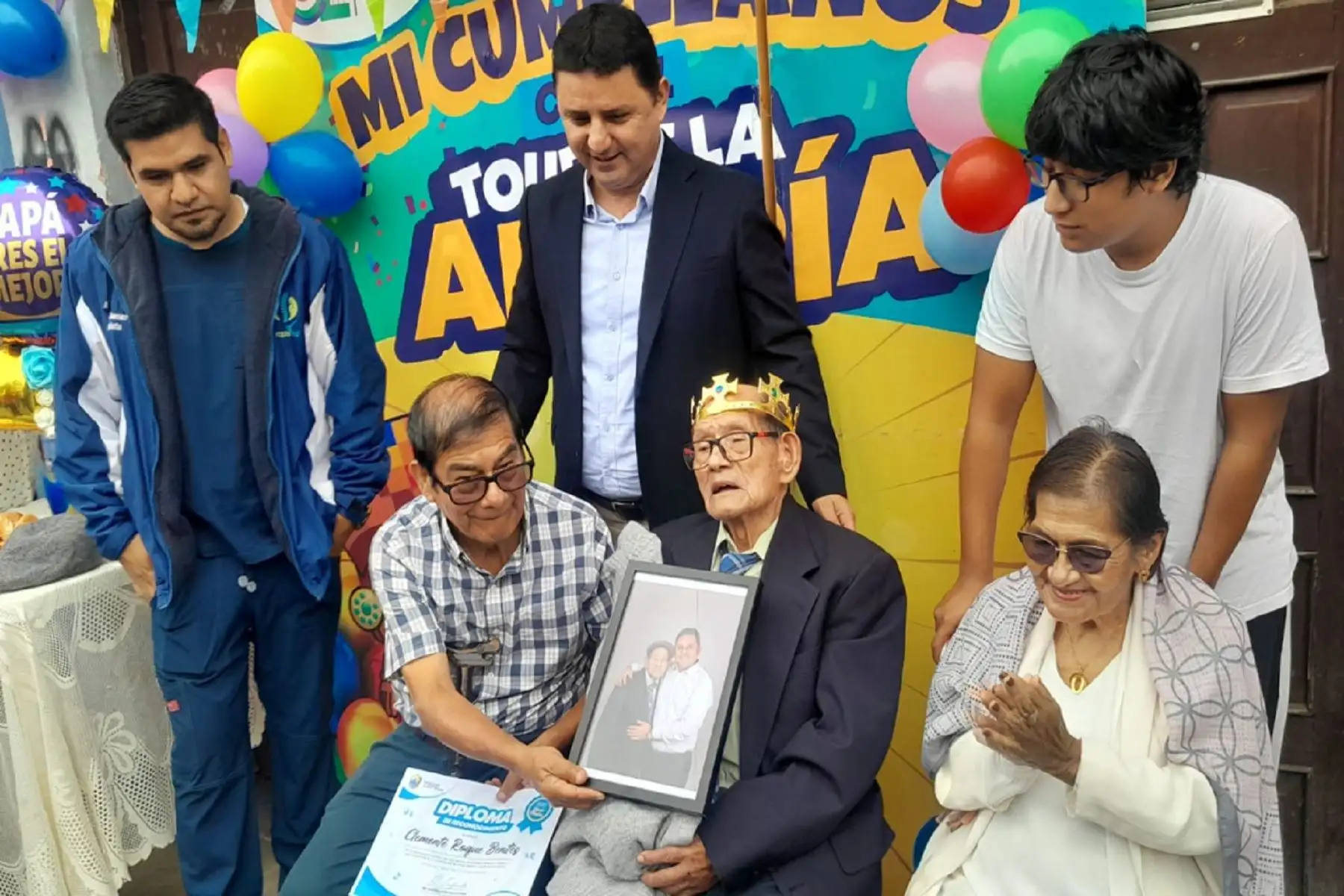 Don Cleme y su revolución del festejo: el padre que adelantó el Día del Padre en Carmen de la Legua-Reynoso