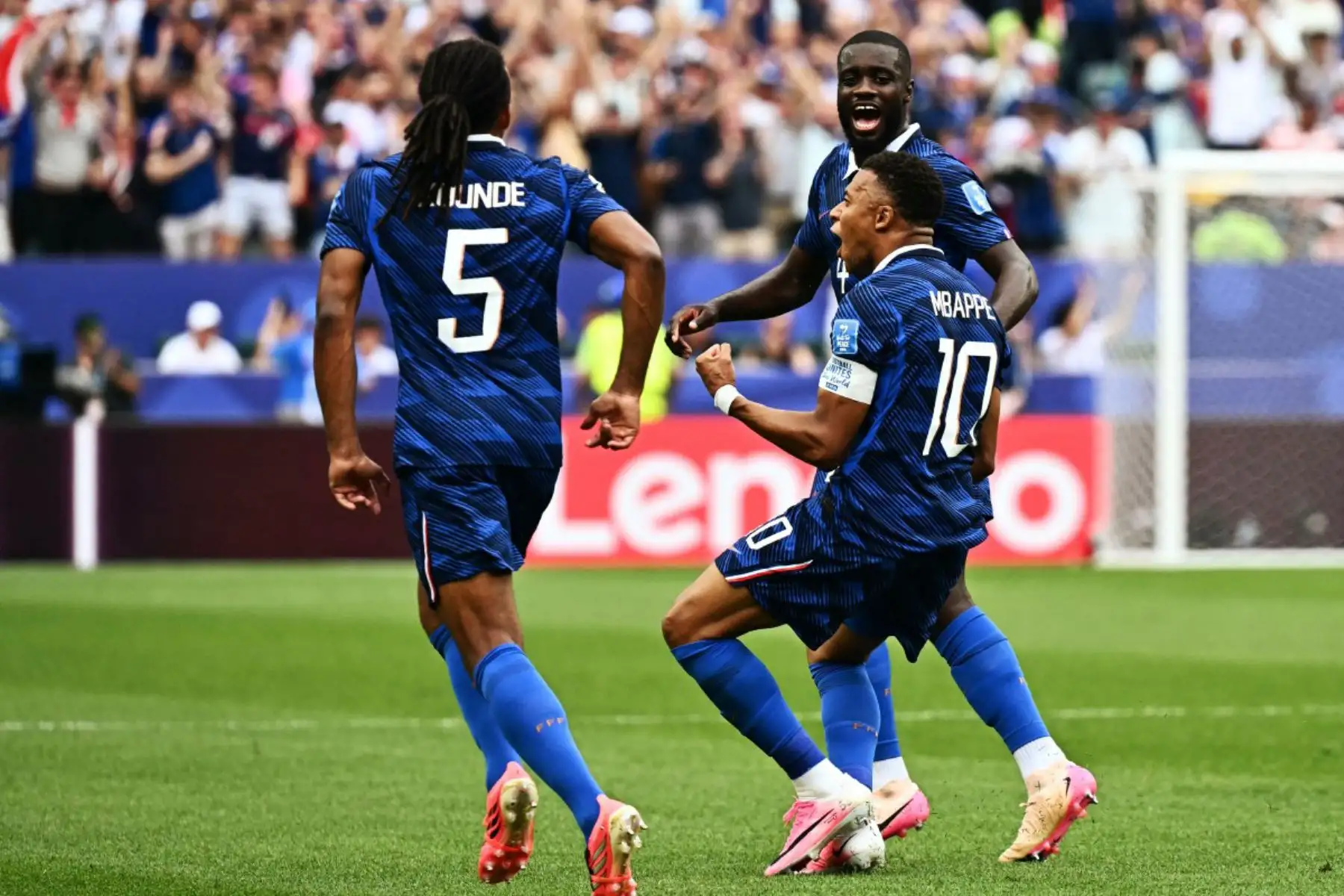 Francia vence 1-0 a Irak durante el primer tiempo del partido correspondiente al Grupo I del Mundial 2026. Kylian Mbappé anotó el gol a los 14 minutos y puso en ventaja al conjunto francés. Foto: ANDINA/AFP.Foto: ANDINA/AFP