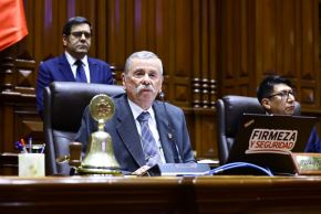 Presidente del Congreso, Fernando Rospigliosi, levanta última sesión plenaria del Parlamento unicameral.