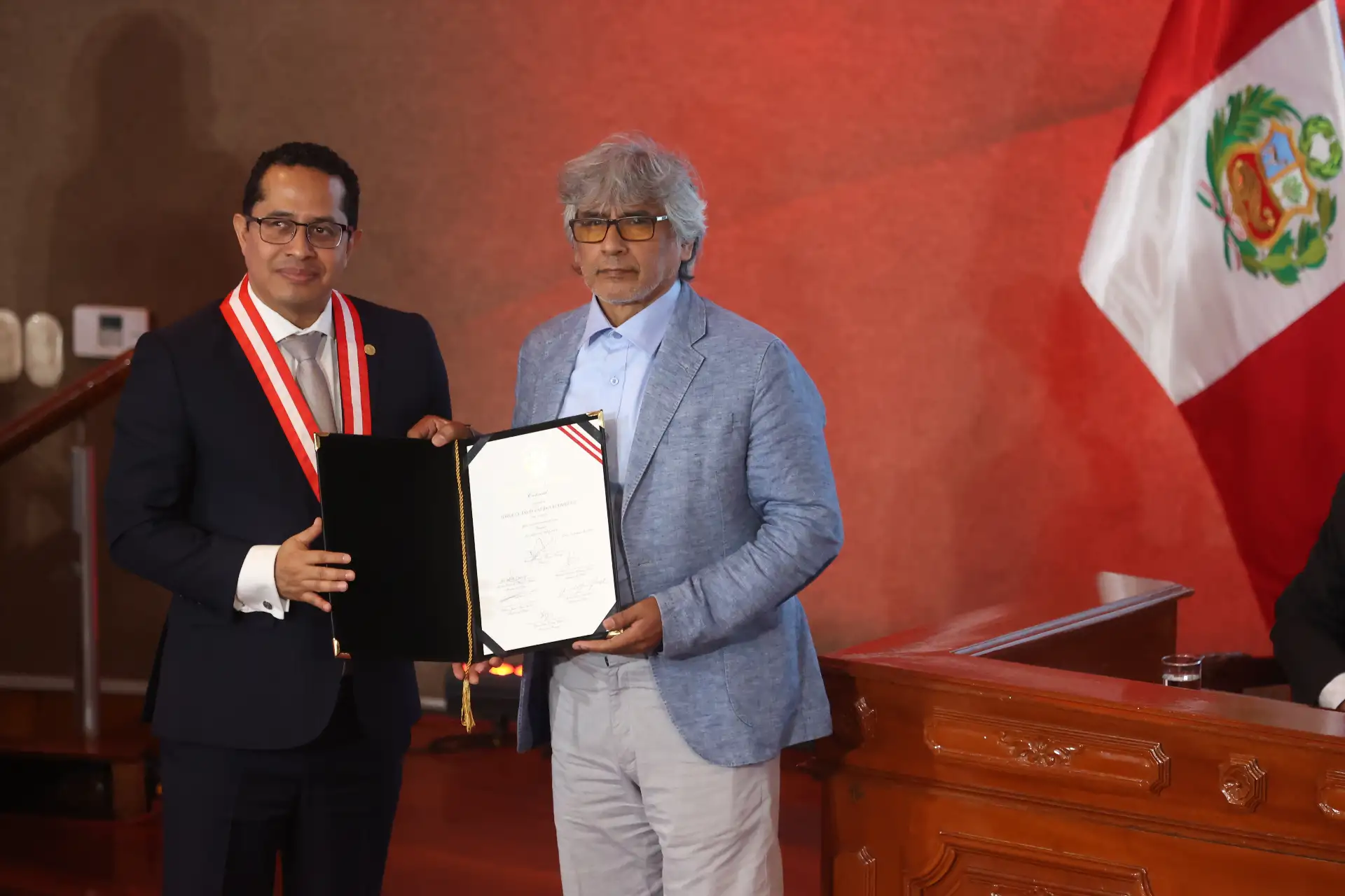 Senador Jorge Gavidia confirma desafiliación del Partido Buen Gobierno