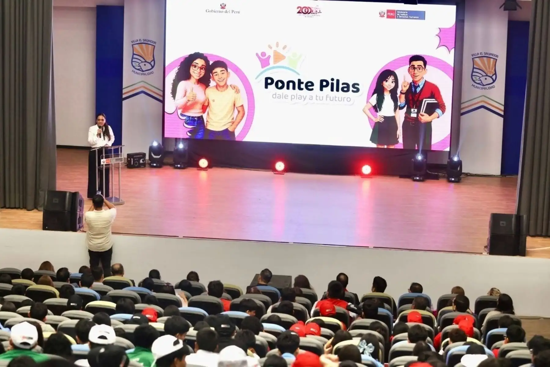 Minjusdh: más de 250 estudiantes participaron en presentación de plataforma "Ponte Pilas"