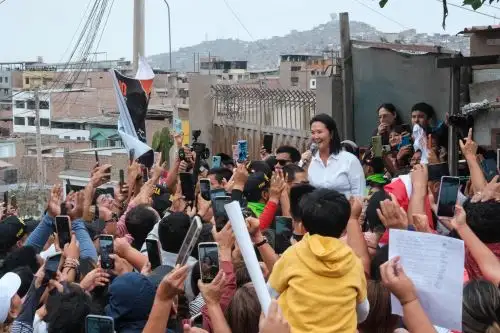 La candidata presidencial de Fuerza Popular, Keiko Fujimori, agradeció el respaldo que recibió en las elecciones.
