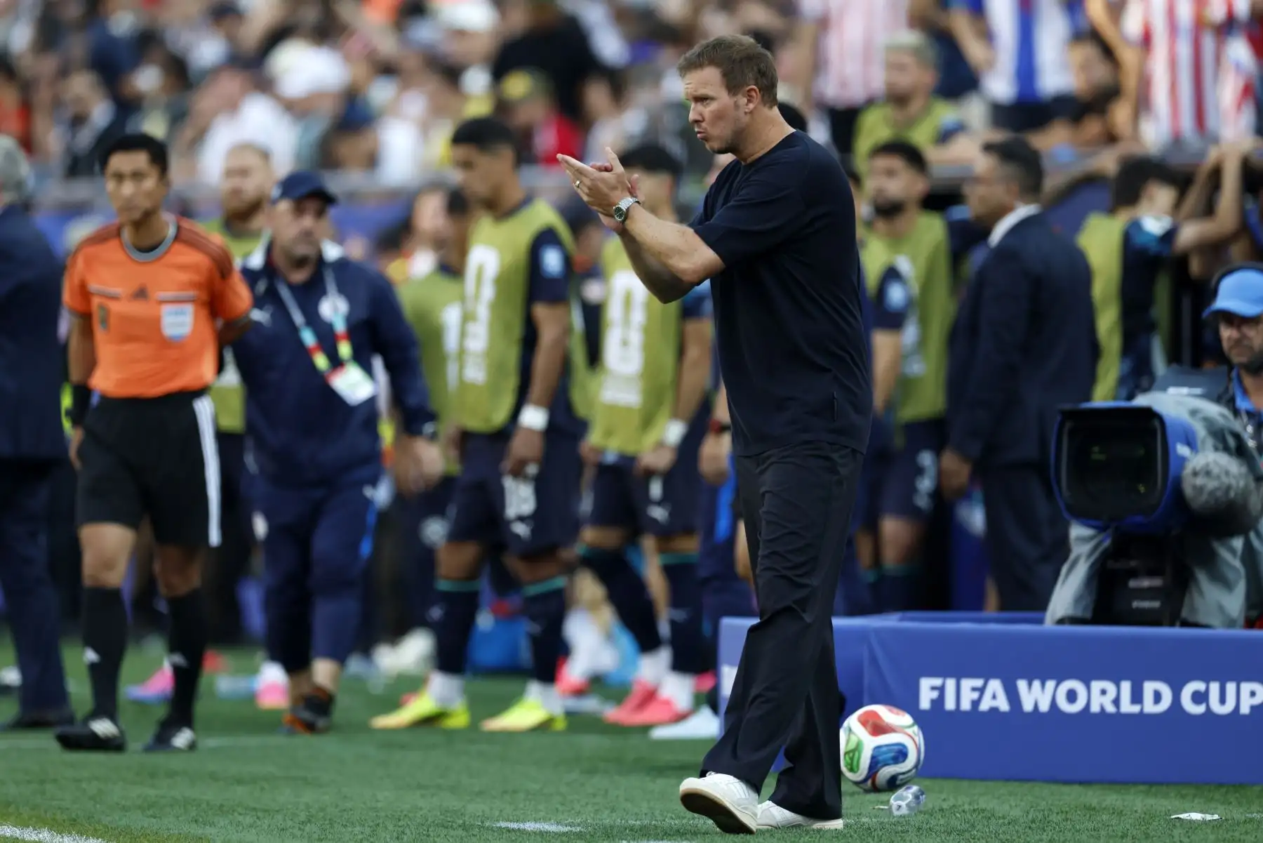 Nagelsmann se aferra al proyecto alemán pese a caída histórica ante Paraguay