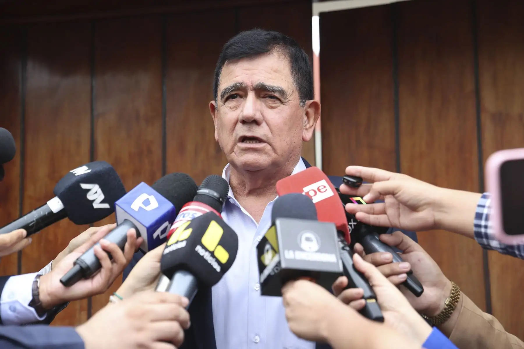 Líderes políticos visitan a Keiko Fujimori y respaldan llamado al diálogo