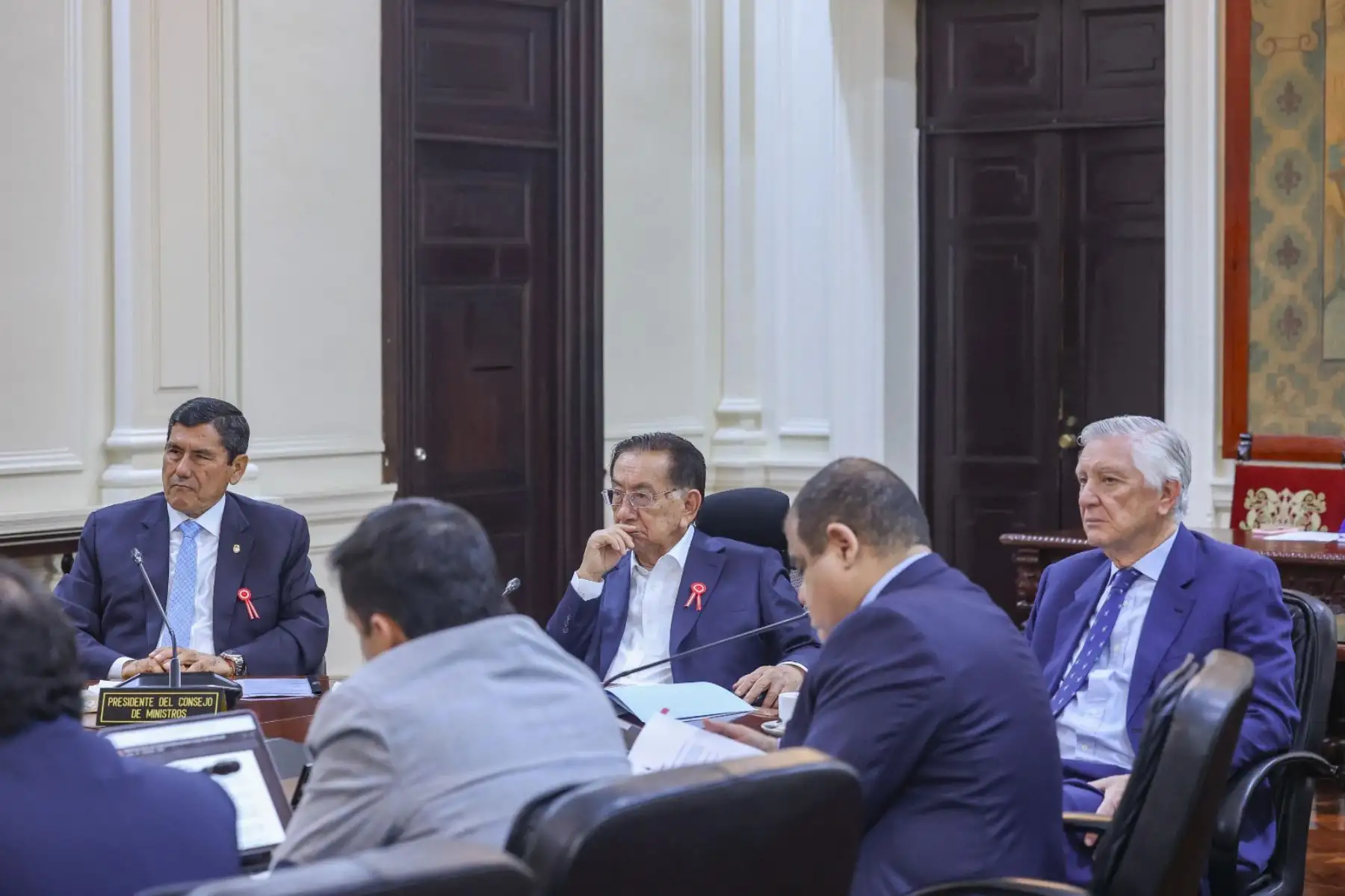 Balcázar encabeza sesión del Consejo de Ministros con aprobación de proyectos
