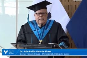 Presidente del Banco Central de Reserva del Perú, Julio Velarde, recibió el Grado Honoris Causa, de parte de la Universidad Andina del Cusco. Foto: ANDINA / Difusión.