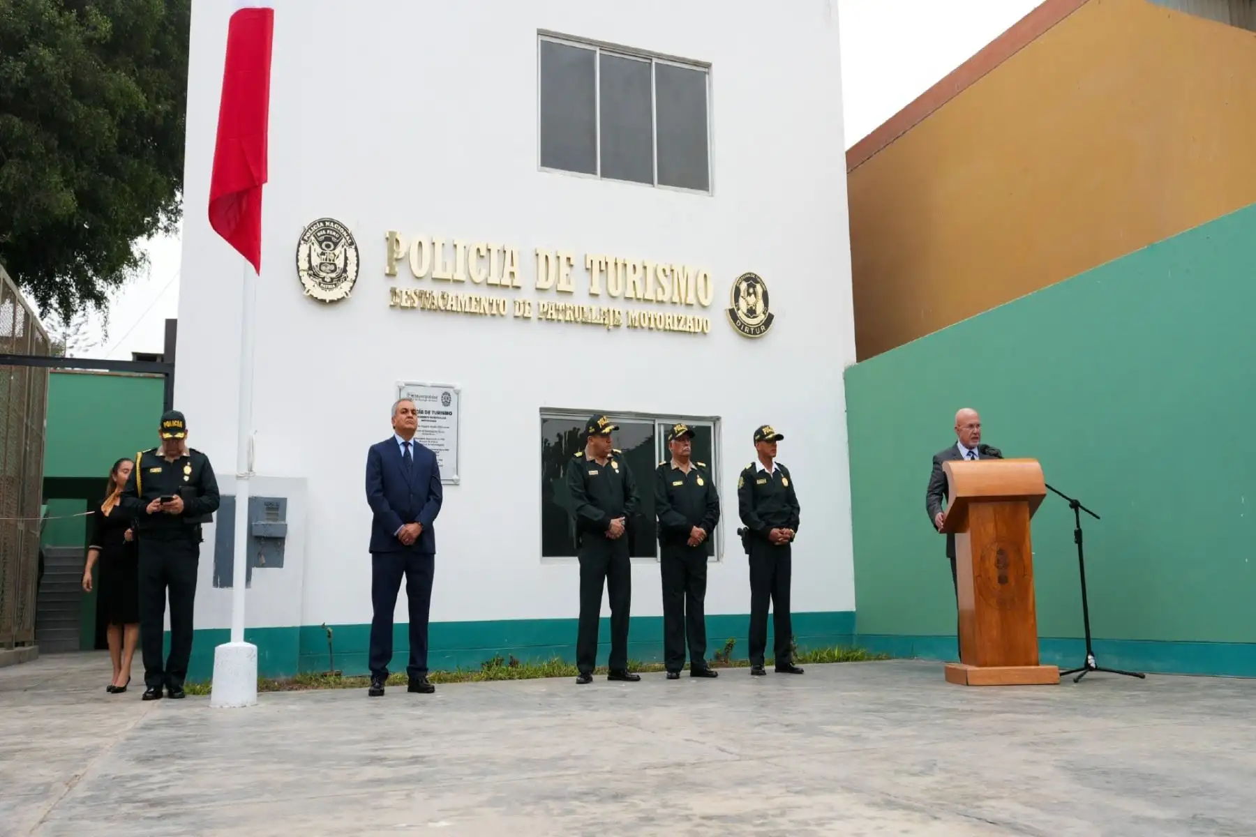 Santiago de Surco inaugura nueva comisaría para reforzar seguridad turística