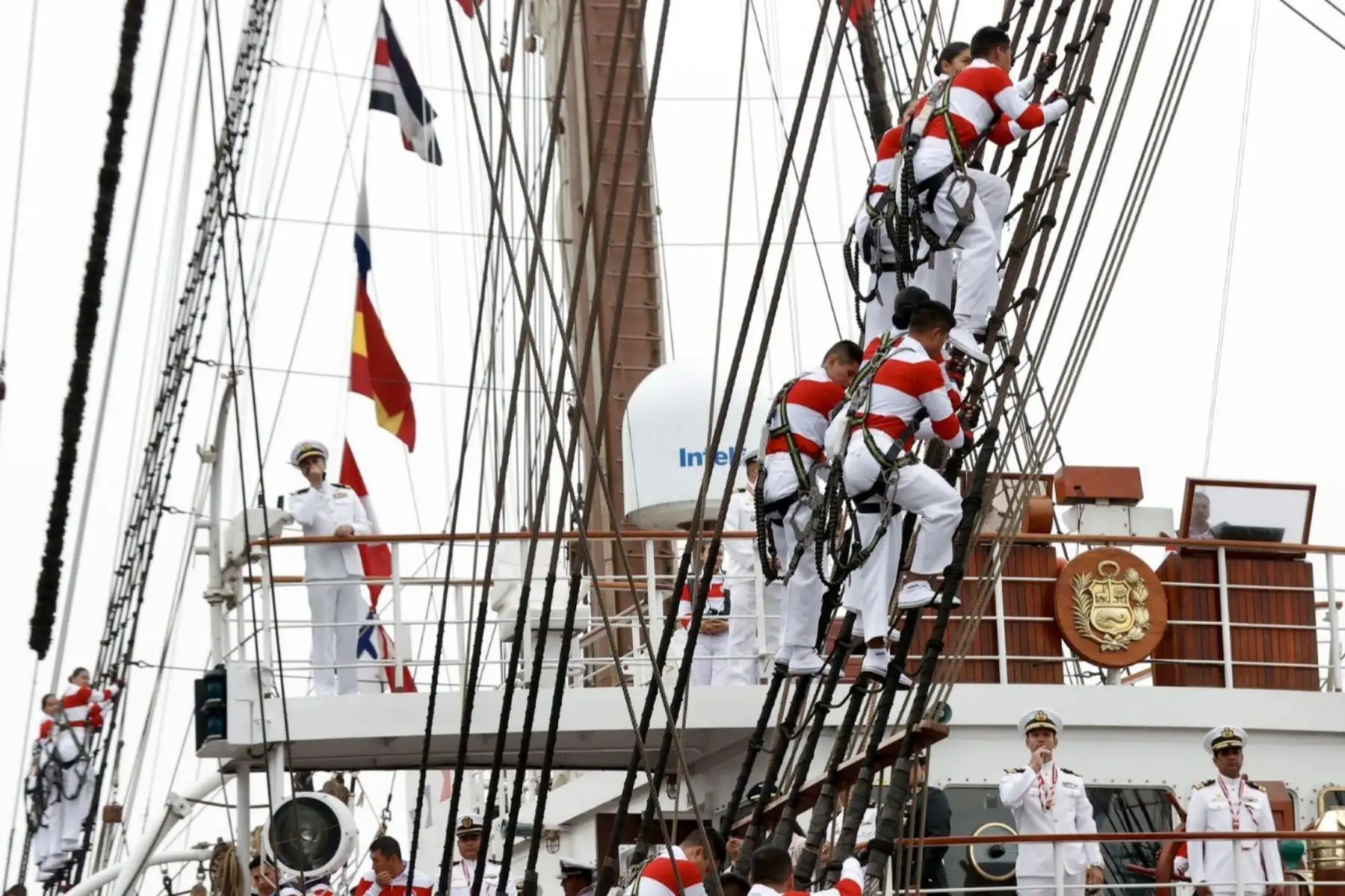El Buque Armada Peruana B.A.P. “Unión”, de la Marina de Guerra del Perú, arribó a la ciudad de Nueva York, en Estados Unidos, para participar en el “Sail 250”, uno de los encuentros náuticos más importantes del mundo, que reúne a los principales buques escuela y grandes veleros de 20 naciones. Foto: Mindef