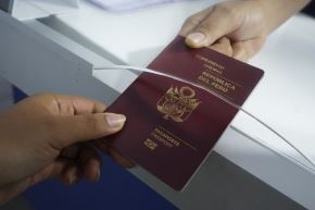Migraciones reafirma su compromiso de fortalecer la descentralización de sus servicios y acercar la emisión del pasaporte electrónico a la ciudadanía. Foto: Migraciones