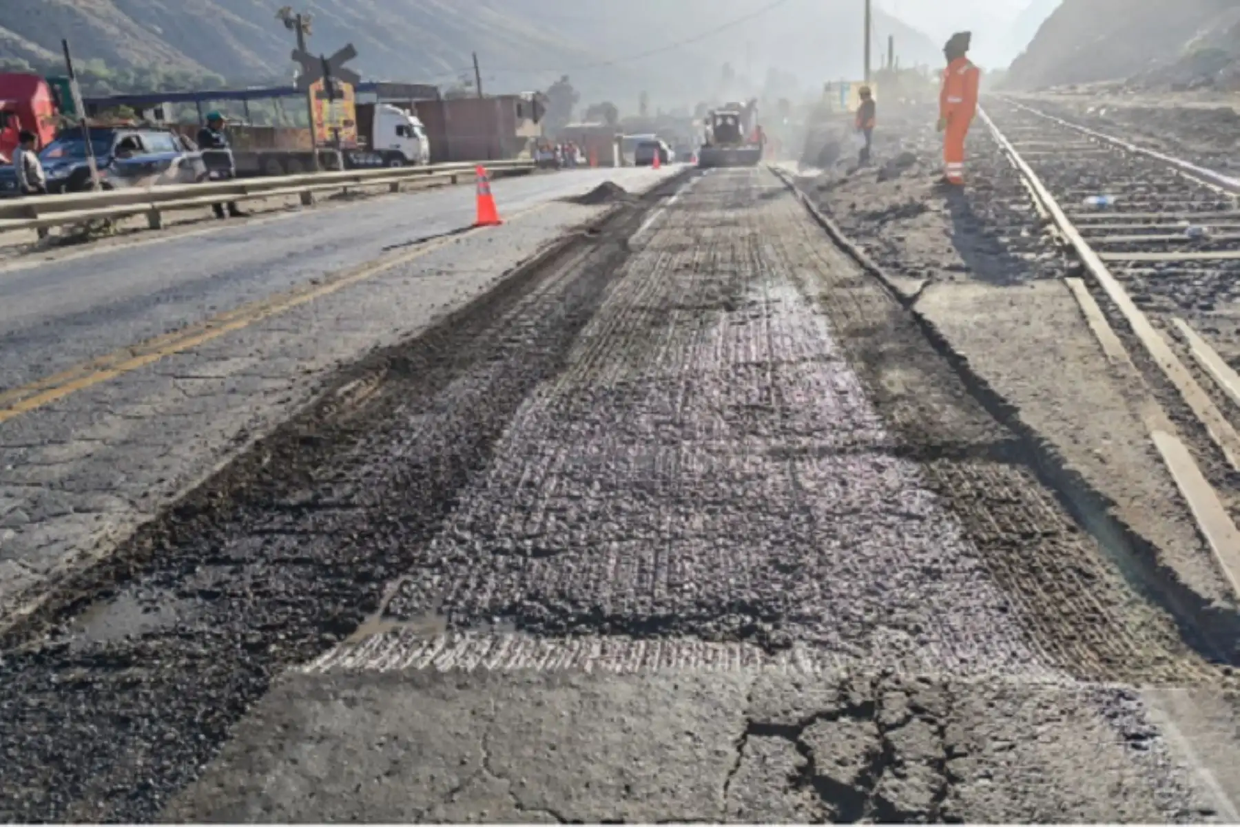 MTC realiza trabajos de mantenimiento en dos tramos de la Carretera Central