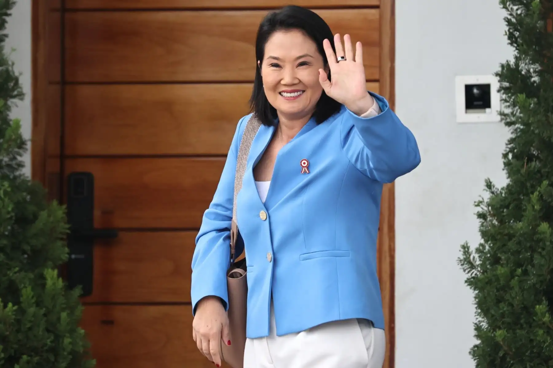 Presidenta electa Keiko Fujimori se reúne con obispos de la Conferencia Episcopal