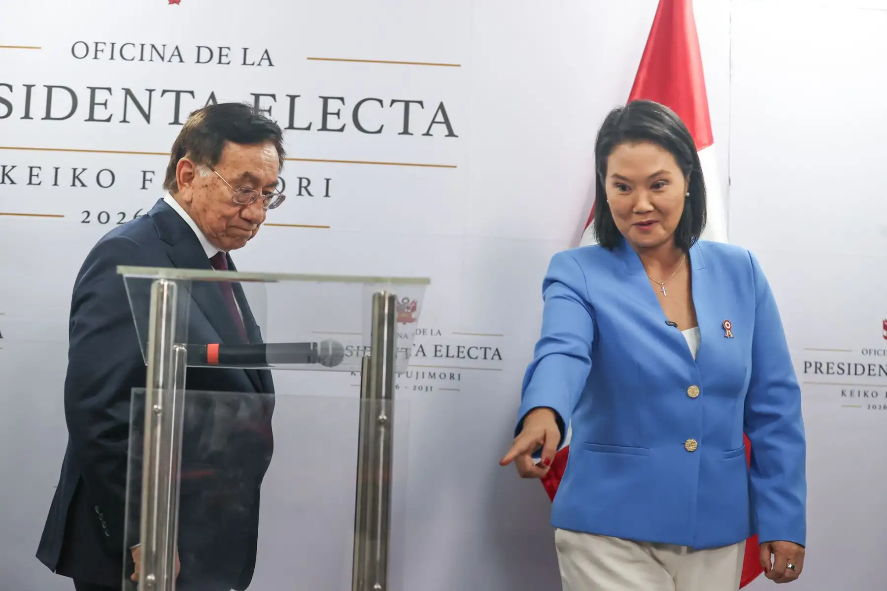 La presidenta electa Keiko Fujimori Higuchi y el actual presidente José María Balcázar se reunieron esta mañana. Foto: ANDINA/ Juan Carlos Guzmán