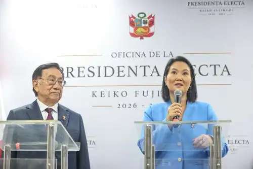 Presidenta electa Keiko Fujimori se reúne con el presidente José María Balcázar
