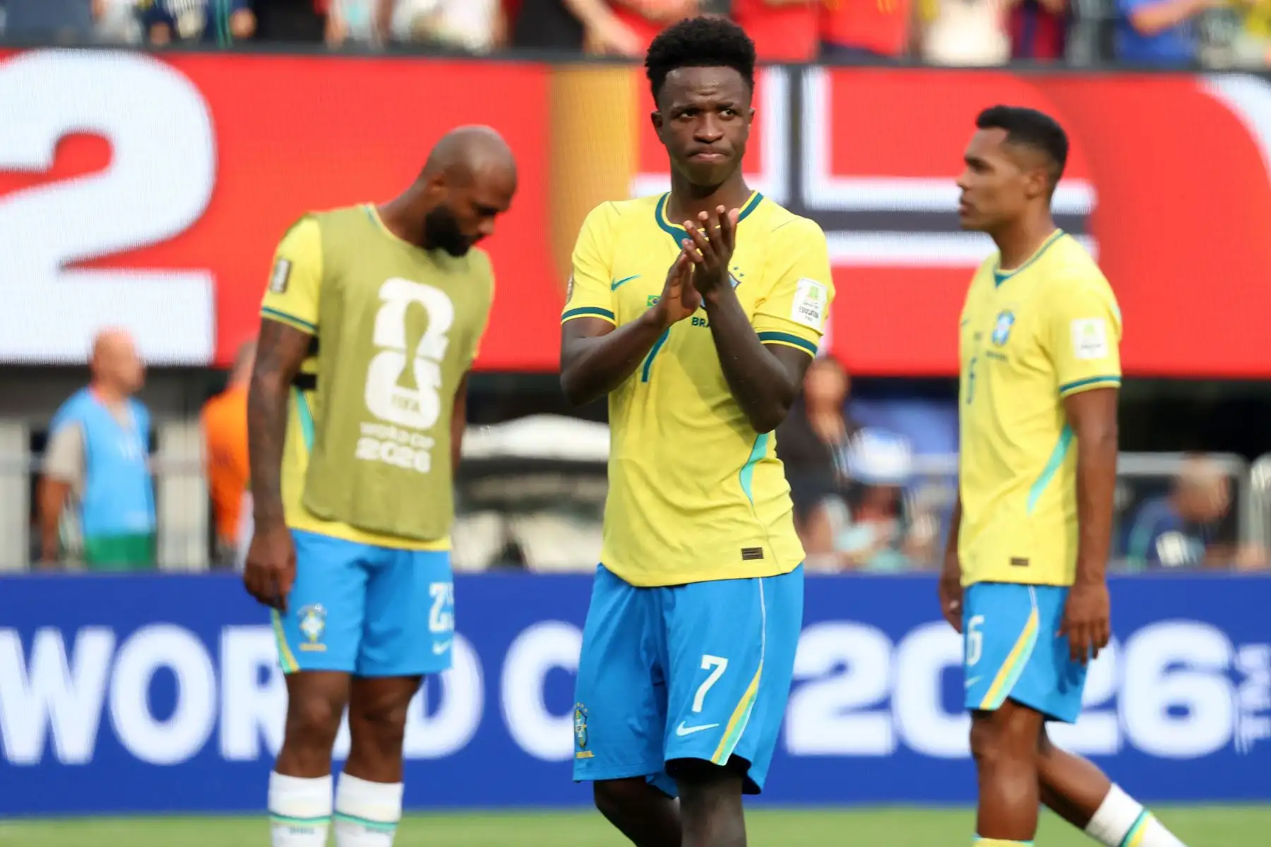 Vinícius se dice frustrado y pide perdón por la actuación de Brasil en el Mundial 2026
