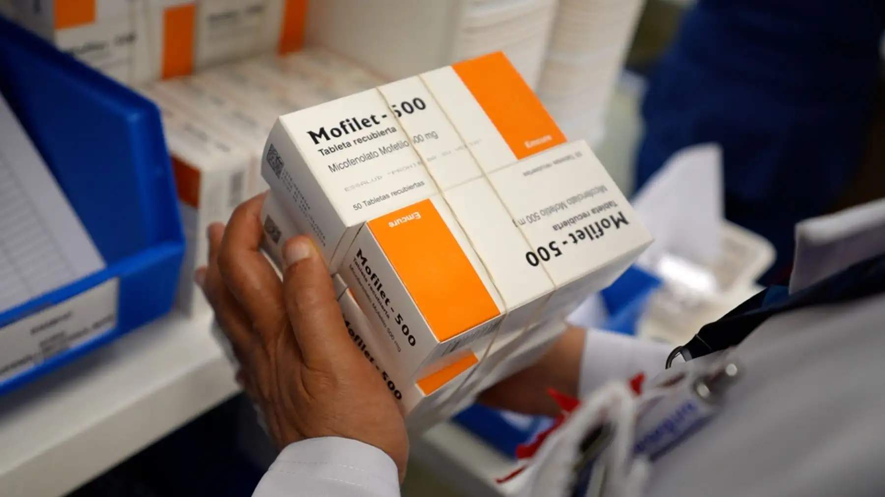 El establecimiento mantiene un abastecimiento del 100 % en medicamentos destinados a pacientes oncológicos, a fin de asegurar la continuidad de sus esquemas terapéuticos. Foto: ANDINA/Difusión.