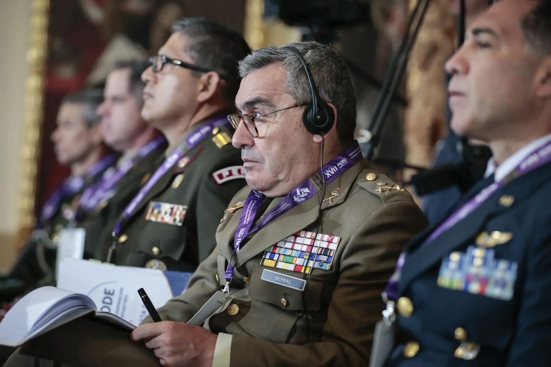 Como cierre de la XVII Conferencia de Ministros de Defensa de las Américas (CMDA), realizada en la ciudad del Cusco, ministros de Defensa y representantes de 33 países del continente suscribieron la “Declaración de Cusco”, documento que recoge los principales acuerdos, entendimientos y compromisos alcanzados durante las jornadas de diálogo estratégico desarrolladas en esta edición de la conferencia. Foto: Mindef