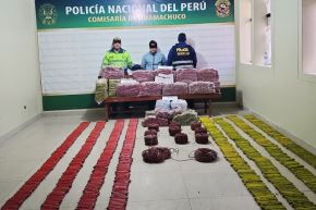 Los policías incautaron material explosivo valorizado en unos 200 000 soles en Quiruvilca, región La Libertad. Foto: Mininter