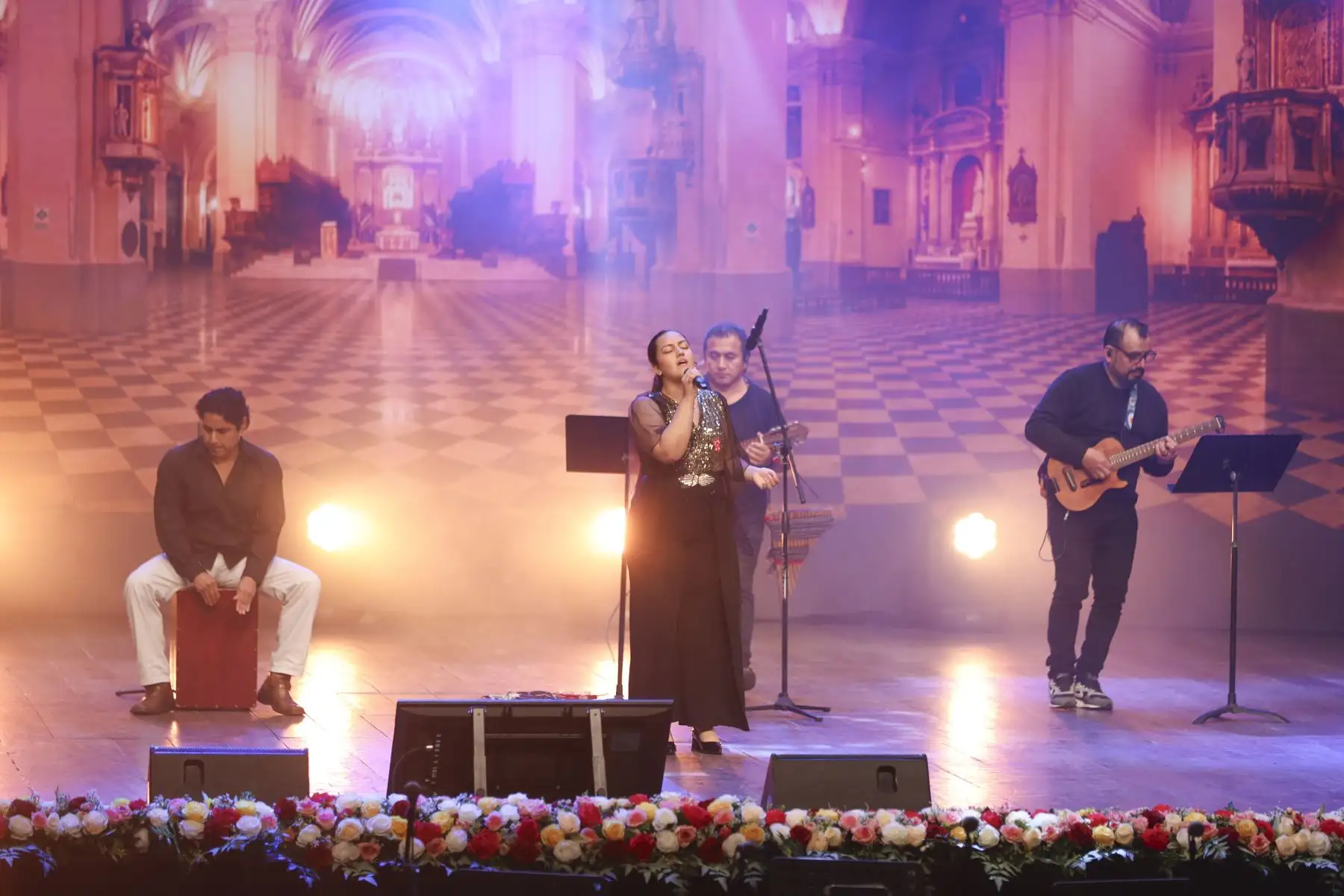 El coro Aguchita ganó el concurso "León de la Esperanza", que busca elegir el himno en honor al papa León XIV con motivo de su prevista visita al Perú en noviembre de este año. La canción ganadora, "León, hermano del camino", es una composición de Jaime Montoya. Foto: ANDINA/Jhonel Rodríguez Robles