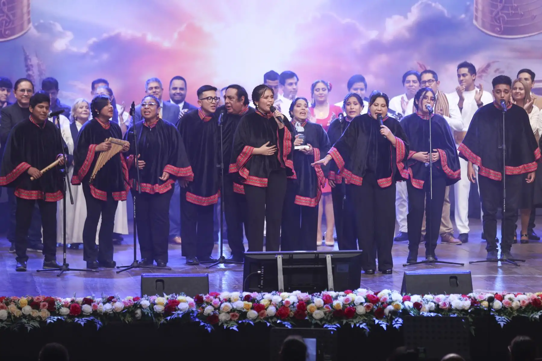 El coro Aguchita ganó el concurso "León de la Esperanza", que busca elegir el himno en honor al papa León XIV con motivo de su prevista visita al Perú en noviembre de este año. La canción ganadora, "León, hermano del camino", es una composición de Jaime Montoya. Foto: ANDINA/Jhonel Rodríguez Robles