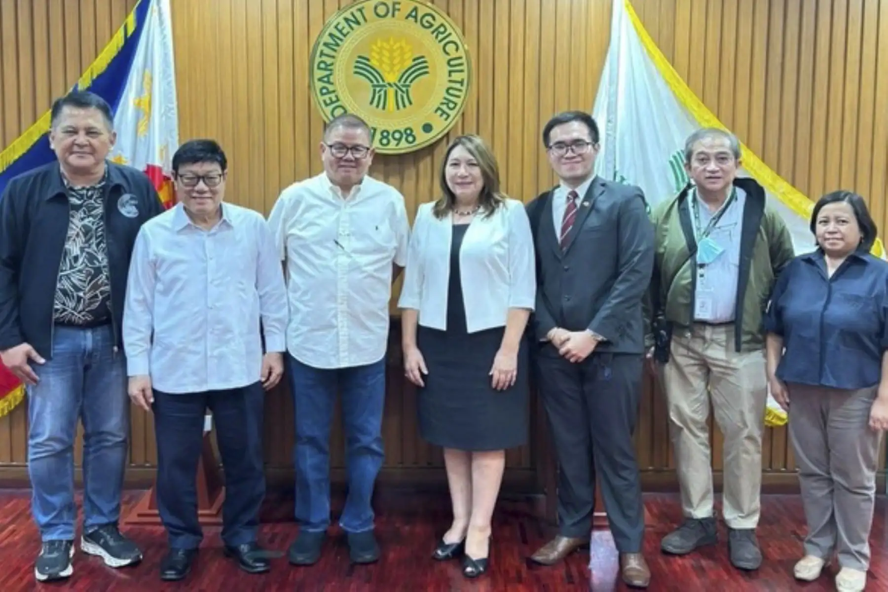 Perú y Filipinas desarrollan cooperación en sector agrícola, acuicultura y pesquería