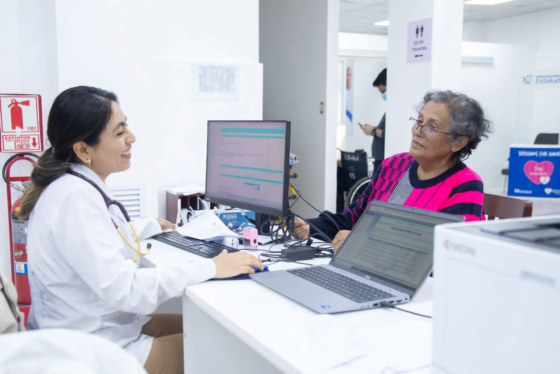 EsSalud impulsa Clínica de Día para pacientes con enfermedades crónicas complejas