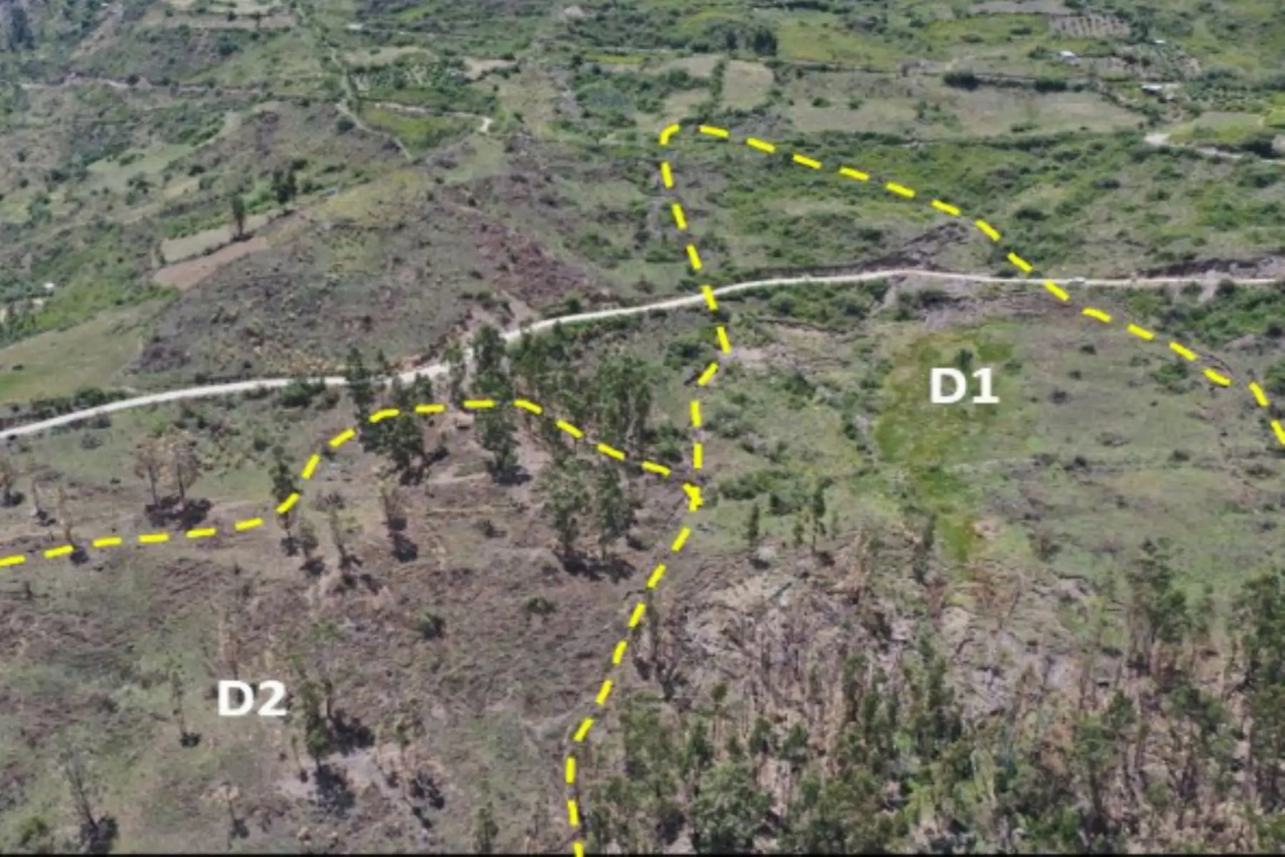 Áncash: identifican zona crítica por deslizamientos de tierra en distrito de Huántar
