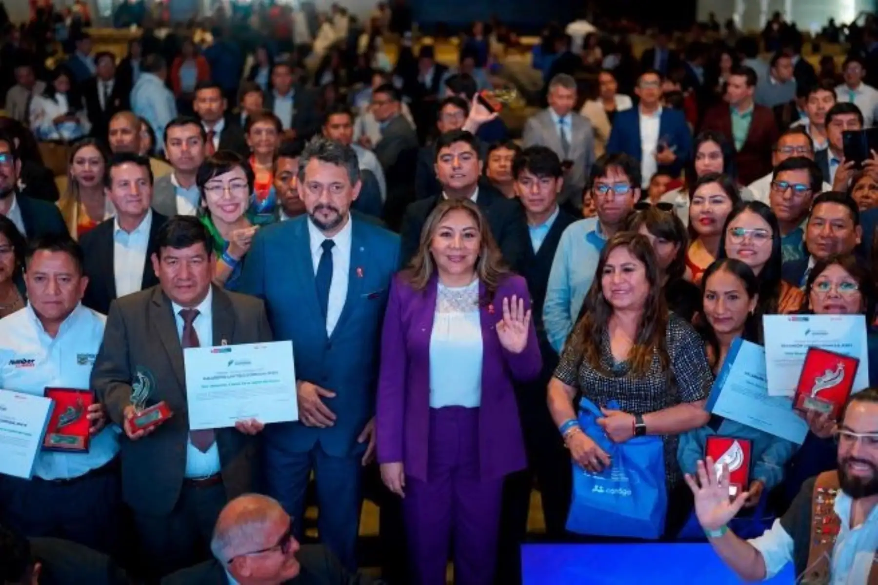 Midis reconoce a regiones y municipios por promover inclusión de personas con discapacidad