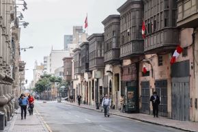 Se inició el embanderamiento obligatorio en Lima. Foto: ANDINA/Difusión.