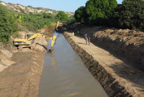 Ante el riesgo de un inminente fenómeno El Niño Costero y las intensas lluvias que podría generar en el norte del país a fines de este año, el Gobierno Regional de Tumbes puso en marcha 35 actividades de emergencia para reducir el riesgo de inundaciones. ANDINA/Difusión