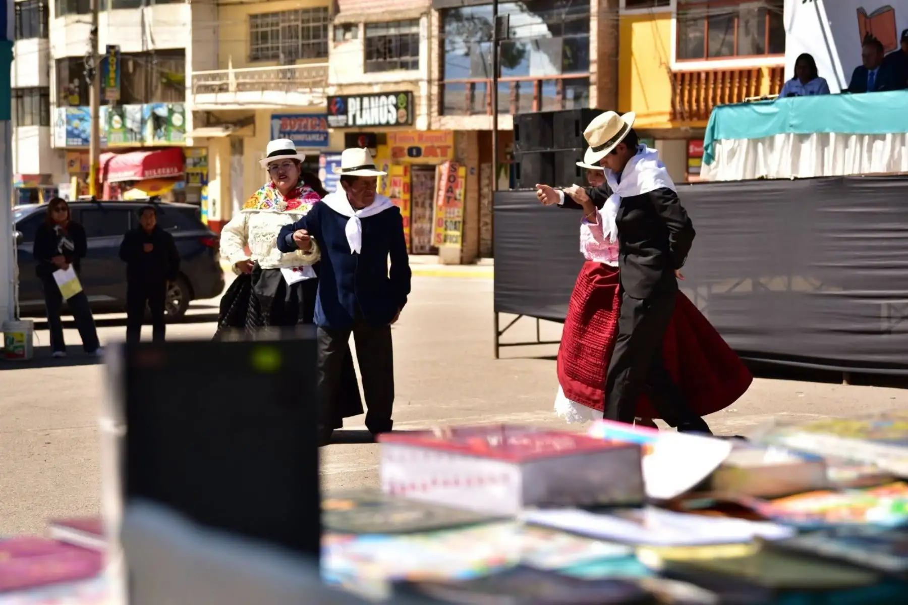 Jauja inaugura III Feria Internacional del Libro y prevé más de 70 actividades culturales