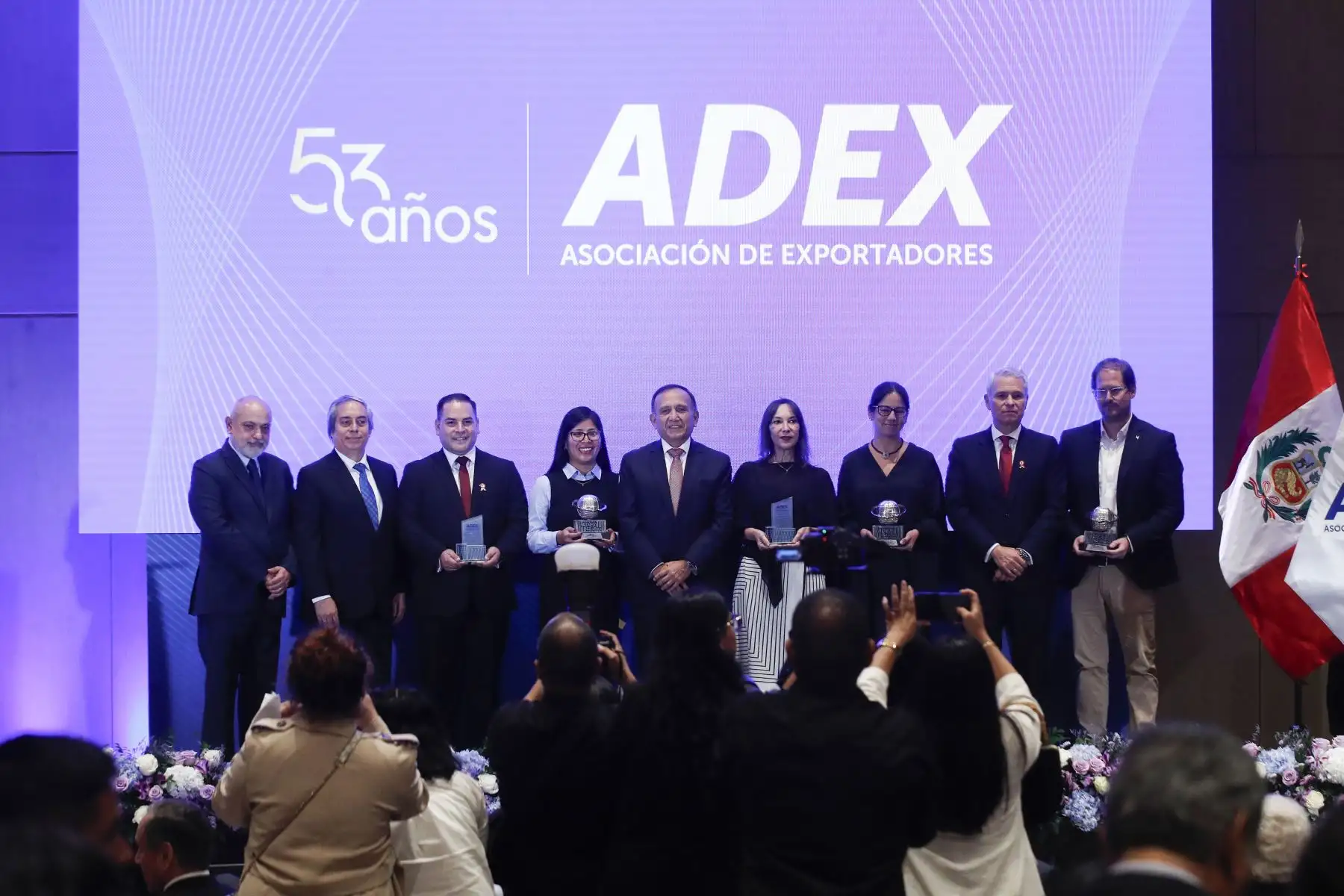 La Asociación de Exportadores (Adex) conmemora su 53° aniversario y destaca el papel que el comercio exterior ha desempeñado en el crecimiento económico del Perú. El gremio asegura que, desde su creación ha promovido una economía más abierta, diversificada y competitiva, acompañando la evolución del sector exportador y fortaleciendo el vínculo entre el Estado y el sector privado.
Foto: ANDINA/ Eddy Ramos