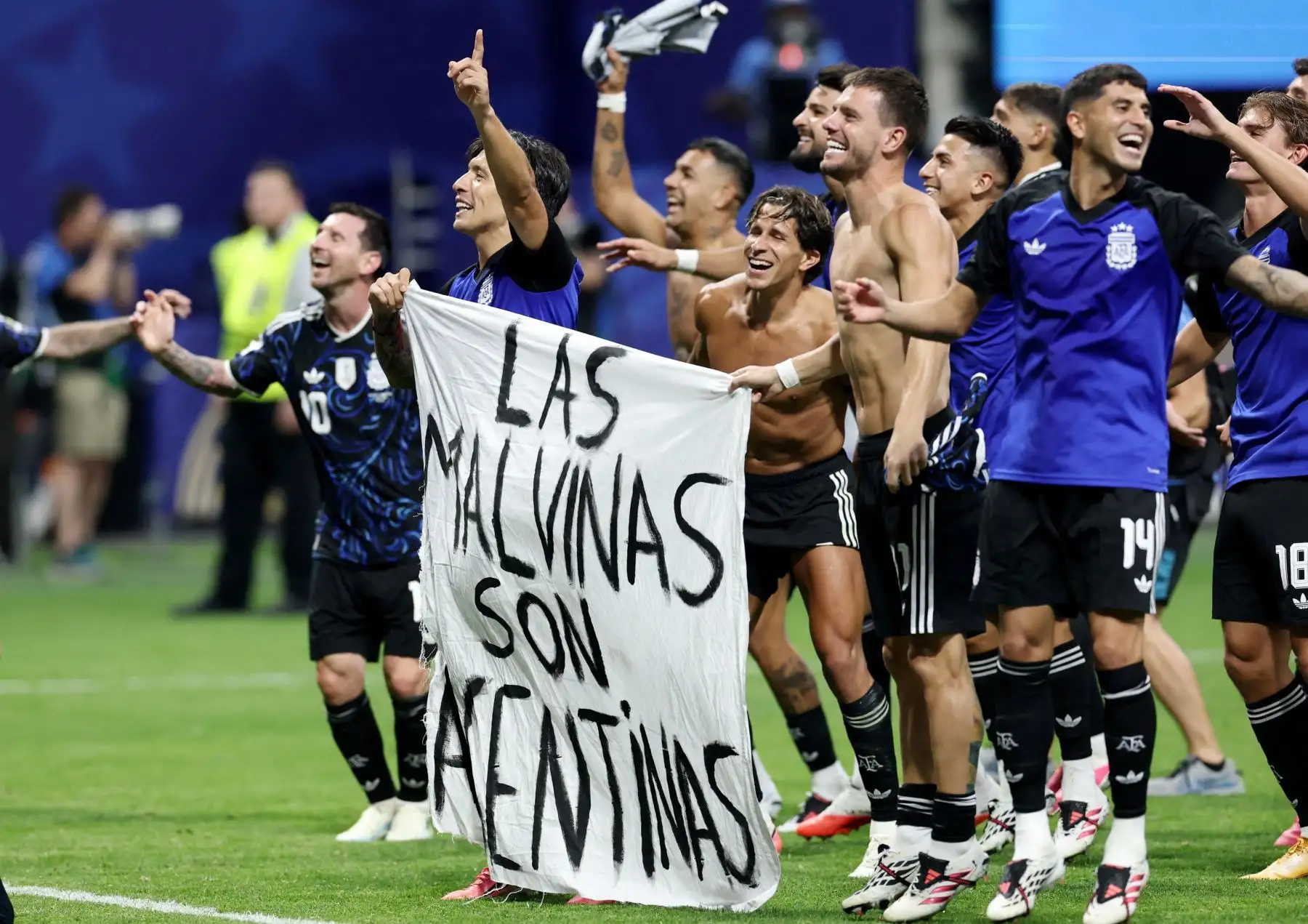 Mundial 2026: ¿Argentina podría ser sancionada por el cartel de las Malvinas?