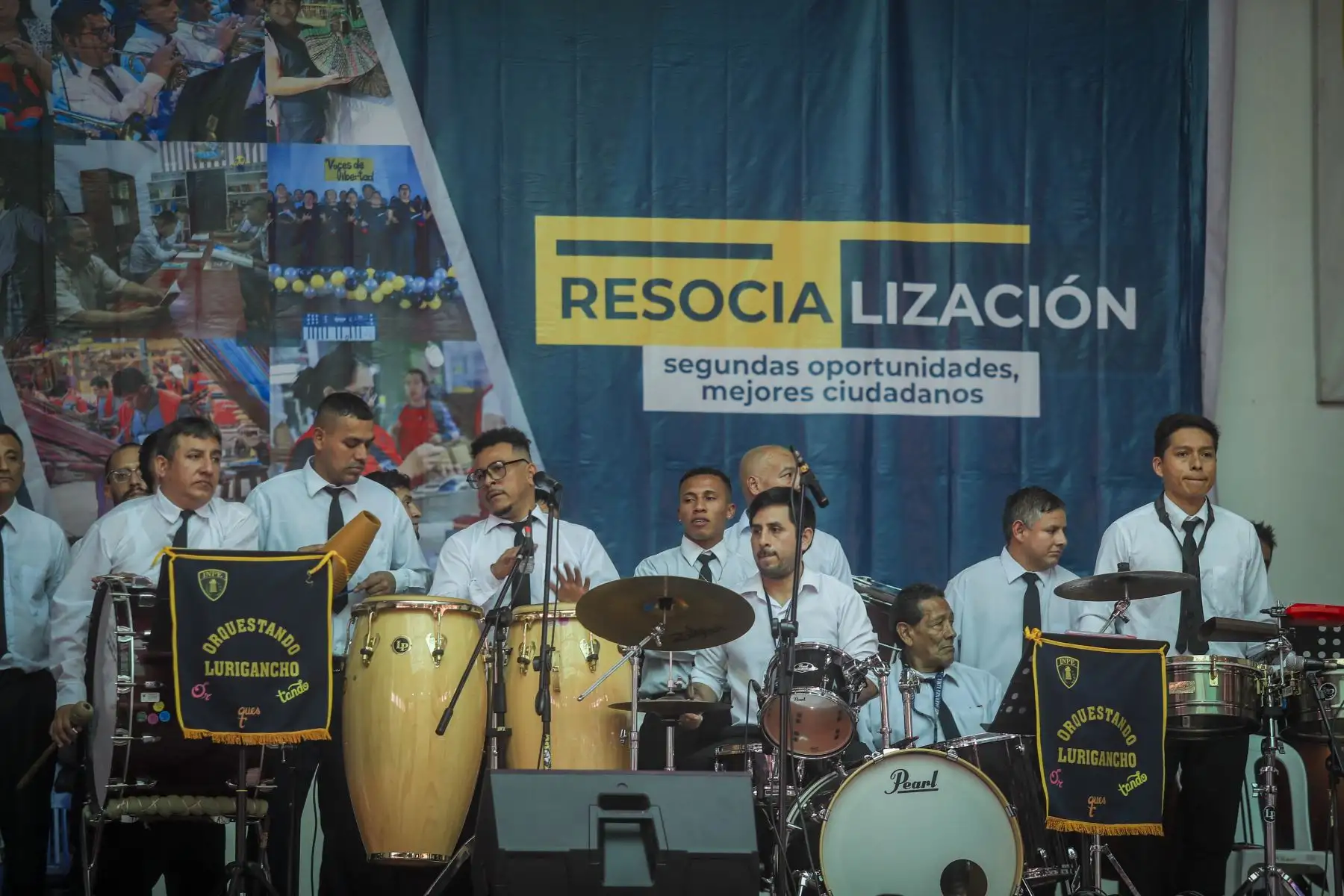 El jueves 16 de julio de 2026 se conmemoró el Día de la Resocialización, con una actividad realizada en el Establecimiento Penitenciario de San Juan de Lurigancho, donde se destacó que cerca de 17 mil internos conforman la comunidad estudiantil penitenciaria, y también que más de 29 mil personas privadas de libertad realizan actividades laborales.  Foto: ANDINA/Ricardo Cuba