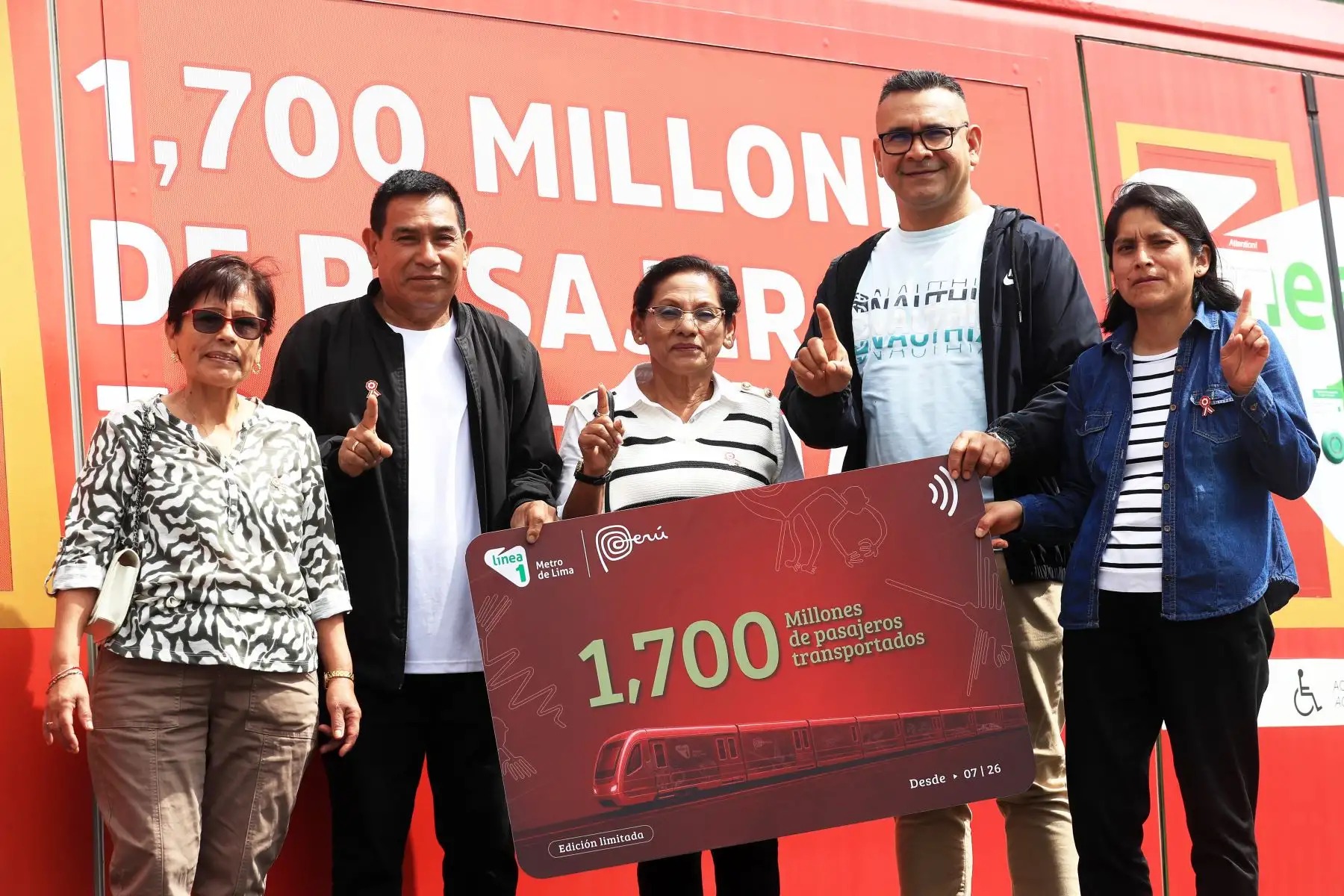 El Ministerio de Transportes y Comunicaciones (MTC) destacó el nuevo récord alcanzado por Línea 1 del Metro de Lima y Callao que, entre fines de junio e inicios de julio, superó los 1700 millones de pasajeros transportados en sus 15 años de operación, consolidándose como un sistema esencial para la movilidad de la capital. Foto: ANDINA/Héctor Vinces