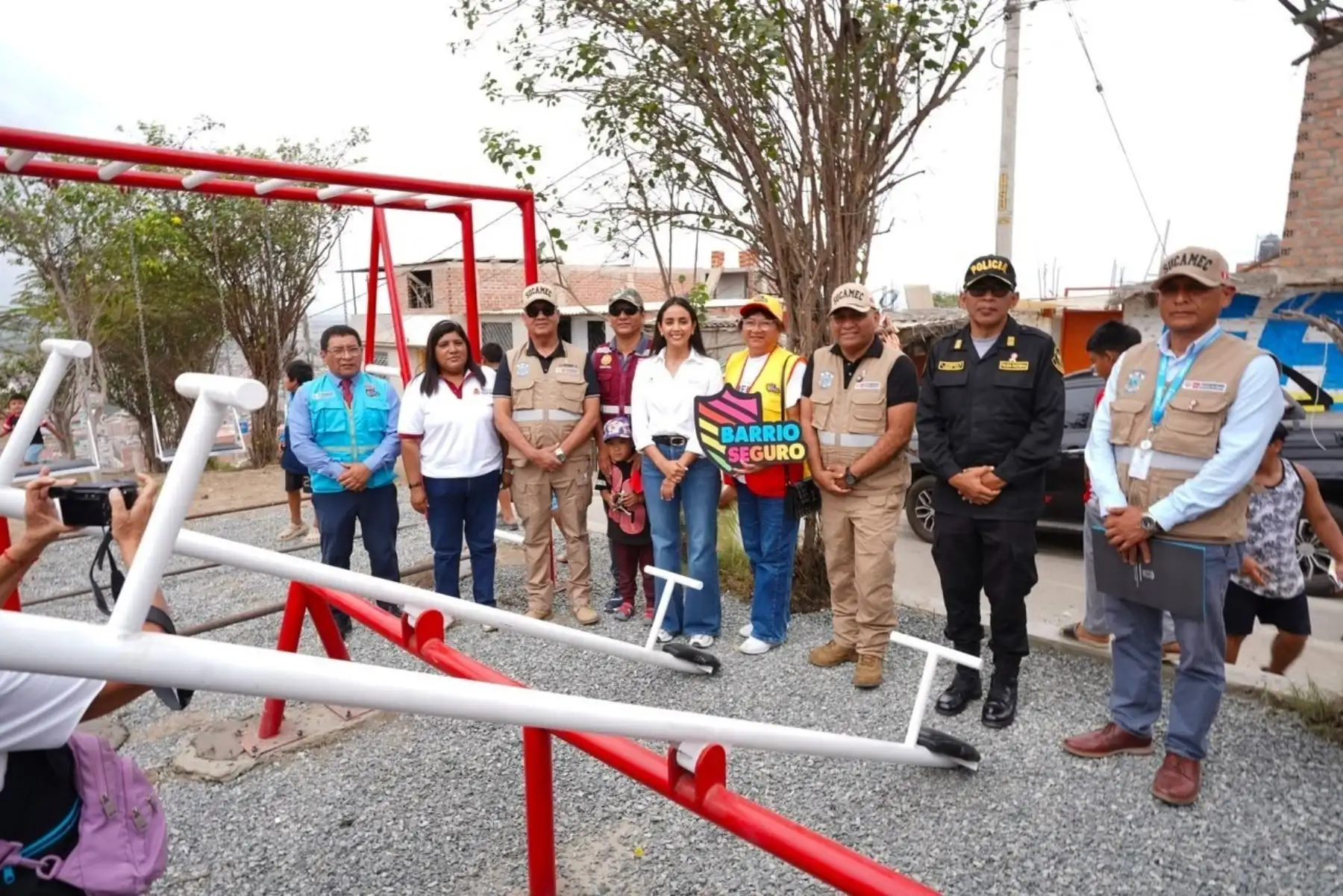 ‘Fuego por Juego’: entregan juegos infantiles y minigimnasios de acero en Chimbote