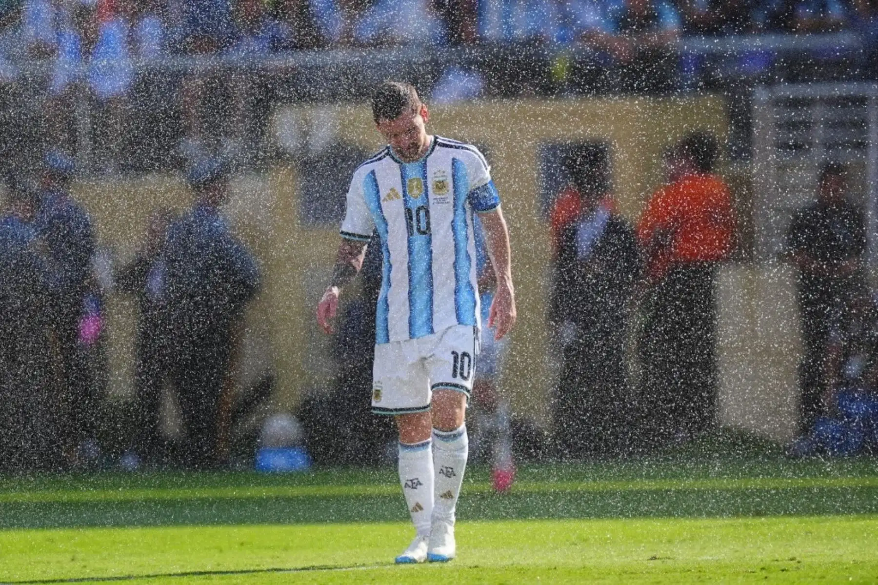 Lionel Messi de Argentina reacciona durante la final de la Copa Mundial de la FIFA 2026 entre España y Argentina en el Estadio de Nueva York, Nueva Jersey, en East Rutherford, Nueva Jersey, EE. UU., el 19 de julio de 2026. Evrim Aydin / Anadolu (Foto de Evrim Aydin / ANADOLU / Anadolu vía AFP)