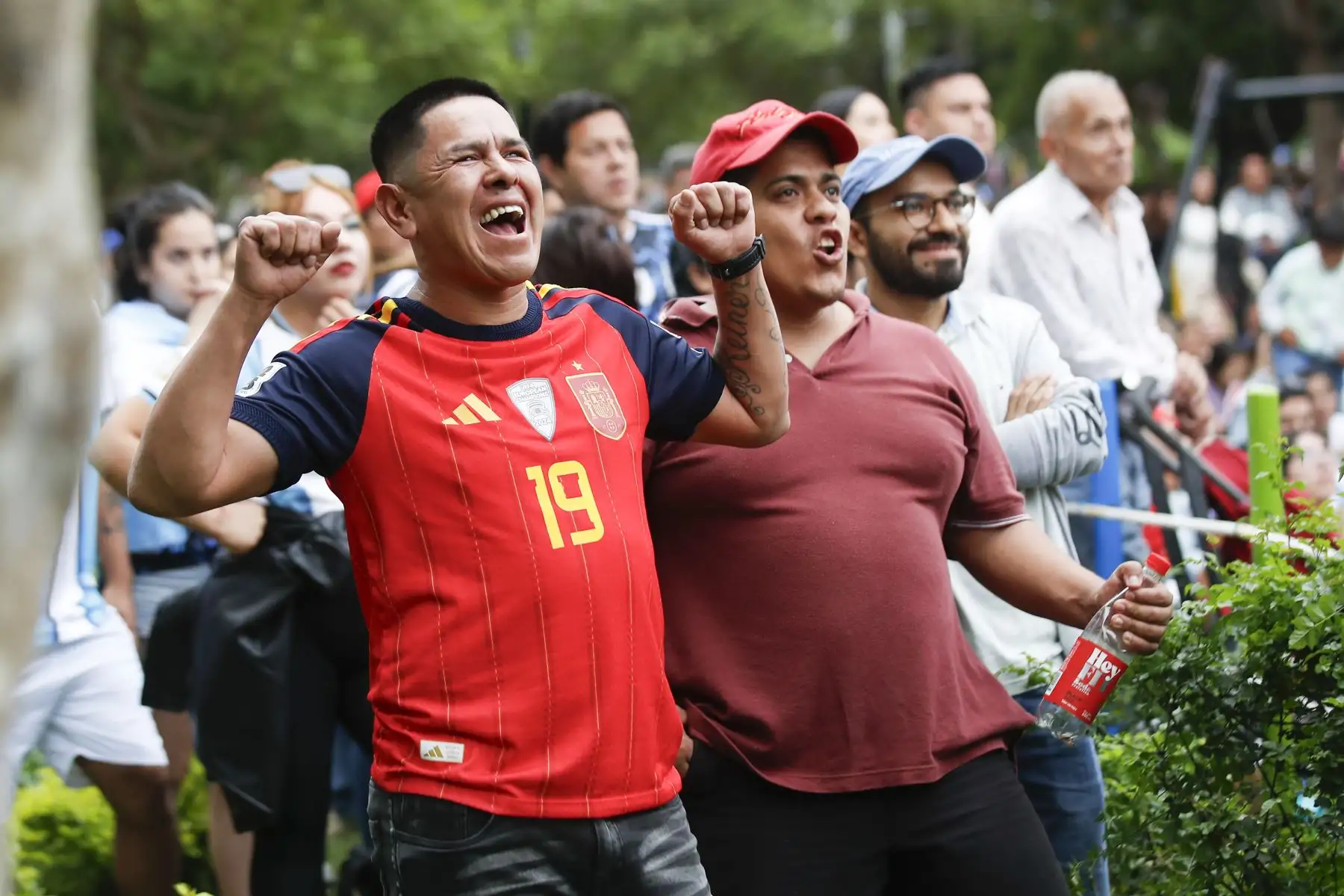 Reacciones de hinchas de España y Argentina en la final del Mundial 2026 en el parque Jhon F. Kennedy de Miraflores. Foto: ANDINA/Eddy Ramos