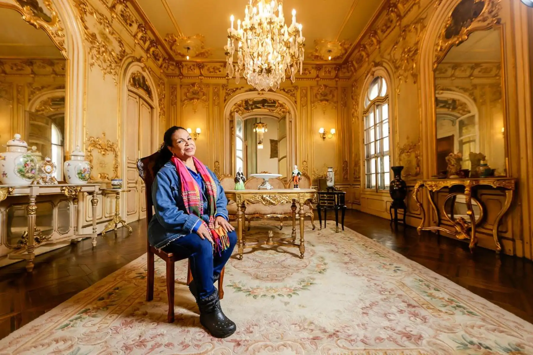 La cantante Eva Ayllón recibió la Medalla de Honor de la Cultura, la máxima distinción que otorga el Ministerio de Cultura, en reconocimiento a sus más de cinco décadas de trayectoria y a su aporte a la preservación y difusión de la música afroperuana y criolla. Foto: ANDINA/ Luis Iparraguirre