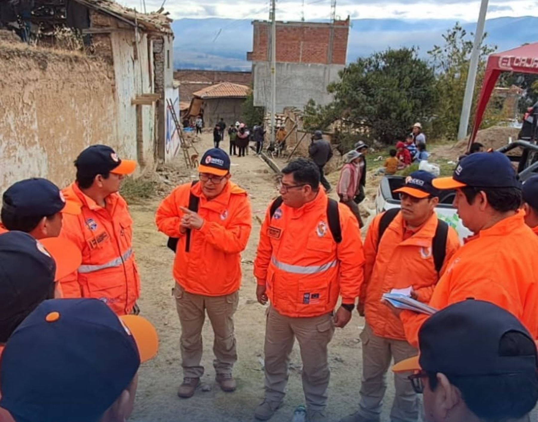 Ejecutivo mantiene monitoreo permanente y despliega atención a damnificados por sismo