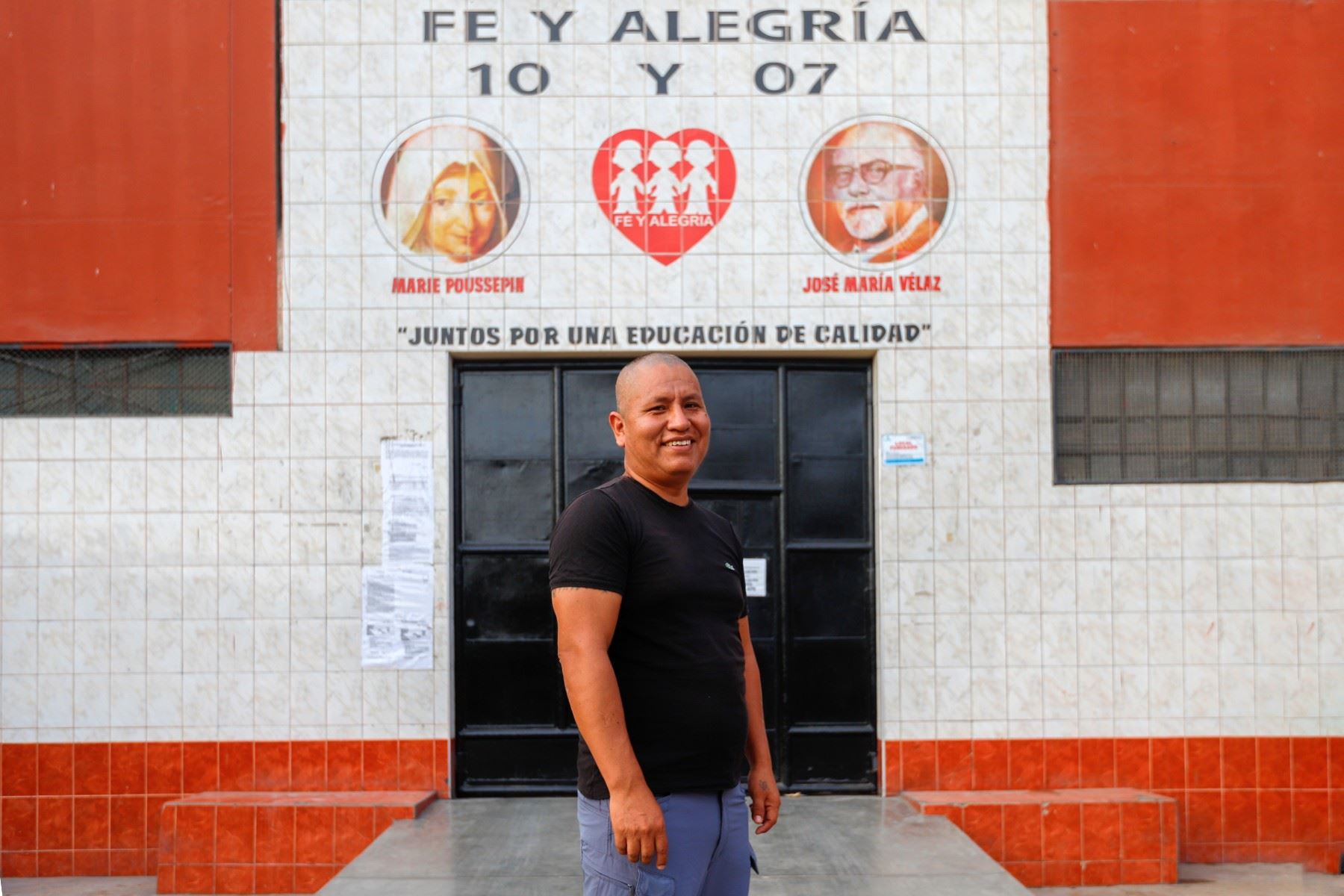 Acabó el colegio a los 46 y ahora va tras la UNI a cumplir una promesa a su hijo fallecido