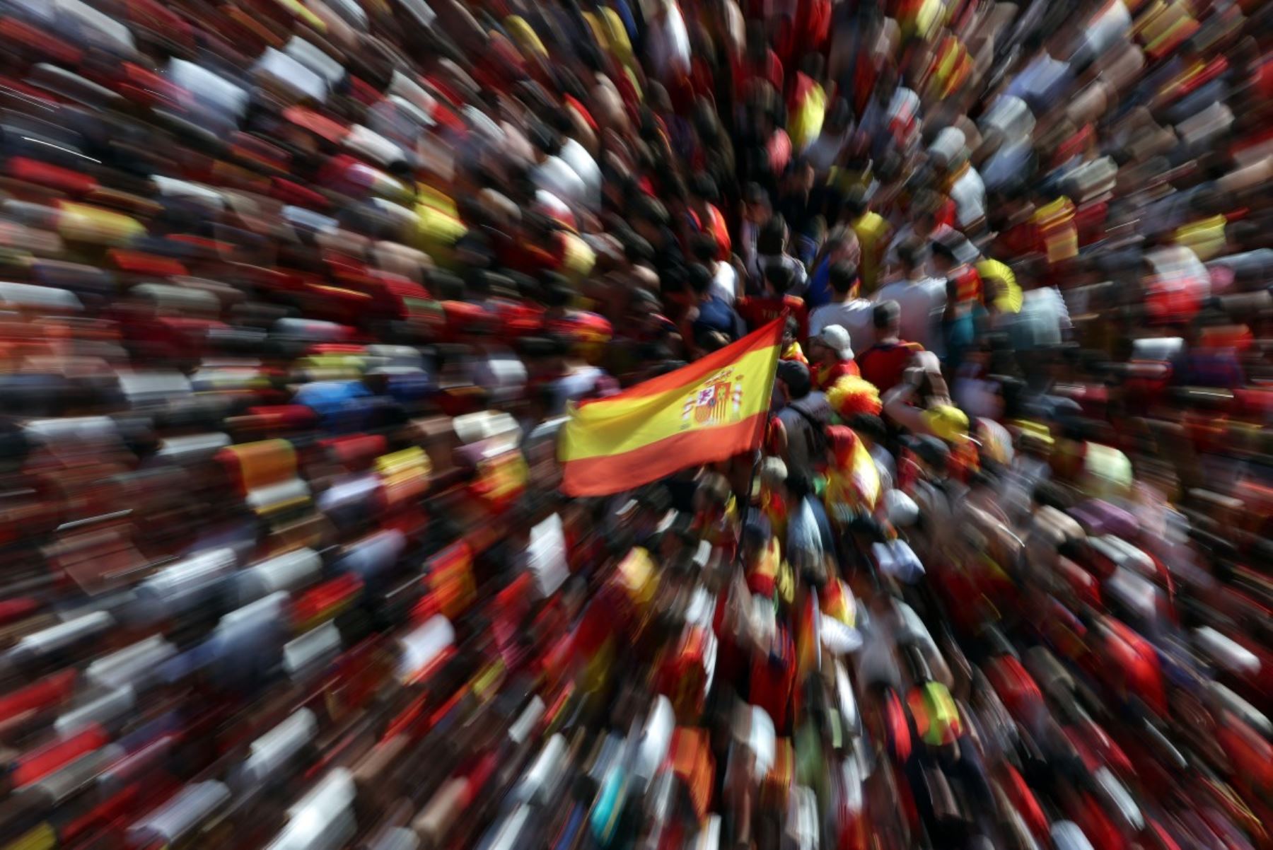 Los jugadores de la selección española a su paso por la calle Princesa de Madrid durante la celebración tras proclamarse ayer campeones del mundo al derrotar en la final a Argentina. Foto: AFP