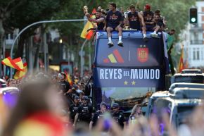 Los campeones del mundo fueron recibidos con honores