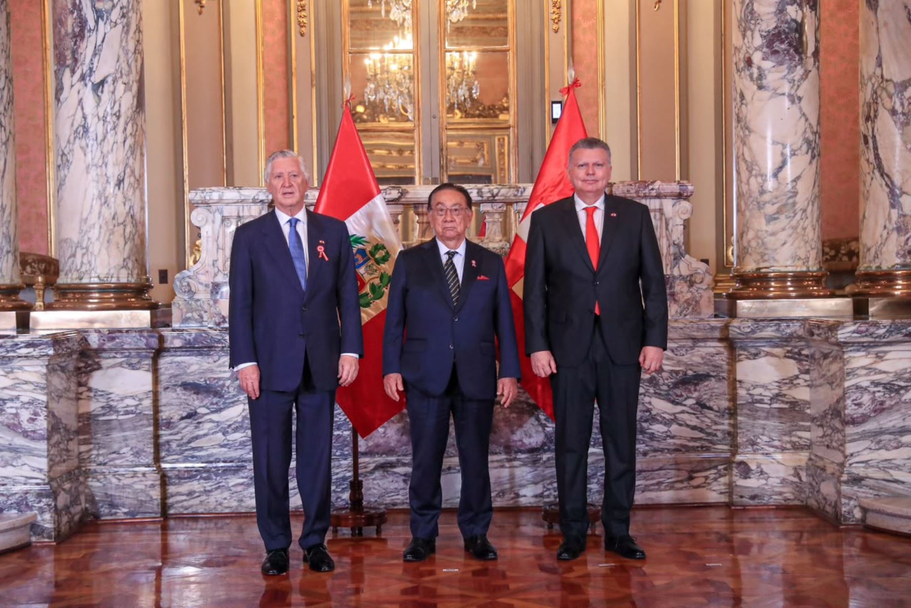 Presidente recibe credenciales de embajadores de Palestina, Suiza, Honduras e Israel