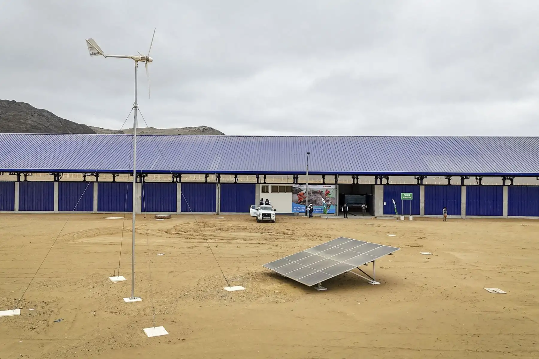 El Minam inauguró dos nuevas plantas de reciclaje de residuos que permitirán recuperar materiales reciclables y aprovechar los residuos orgánicos, contribuyendo a una ciudad más limpia y a un mejor servicio para los chiclayanos. Foto: Minam