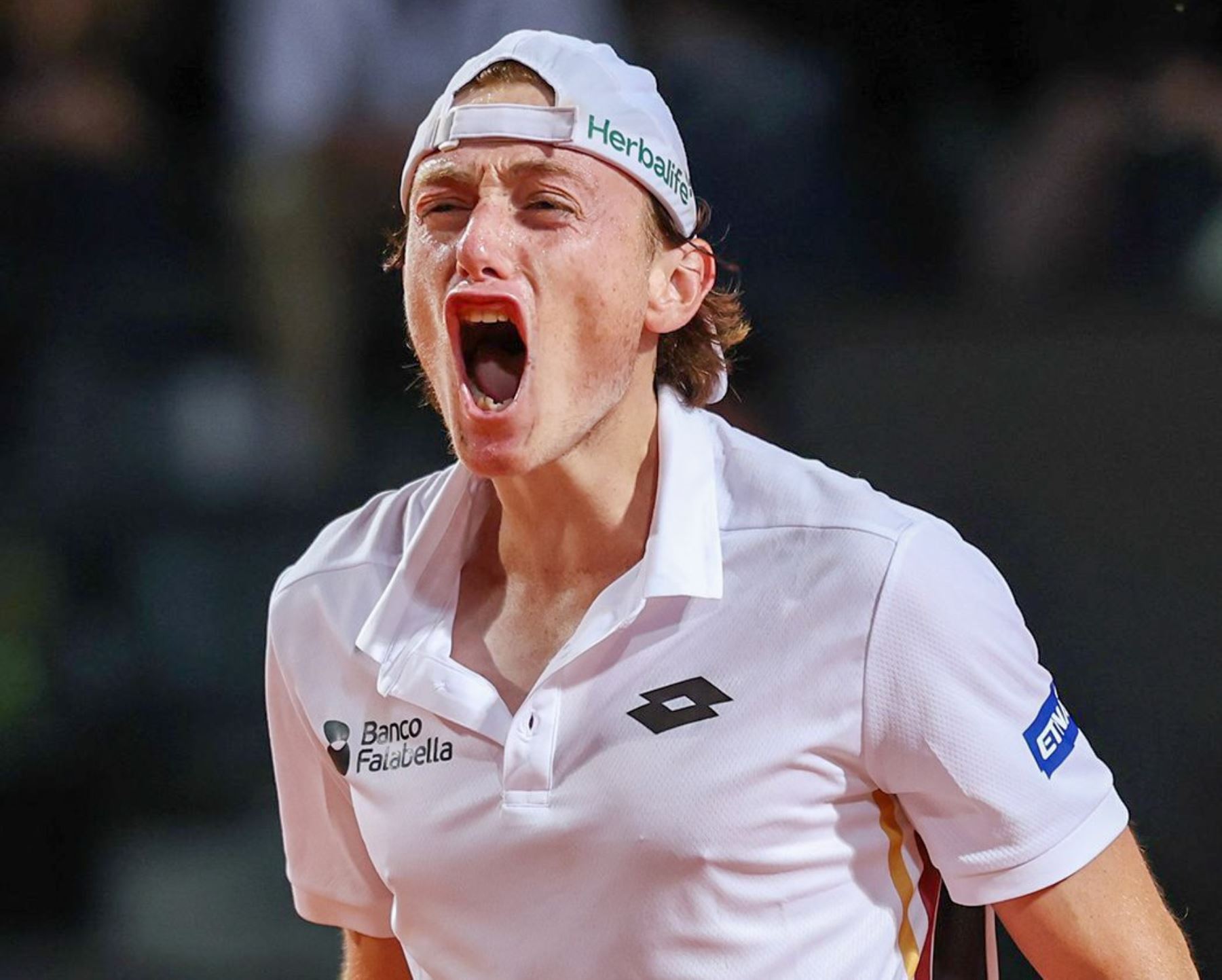 Ignacio Buse remontó y clasificó a los cuartos de final del ATP 250 de Kitzbühel