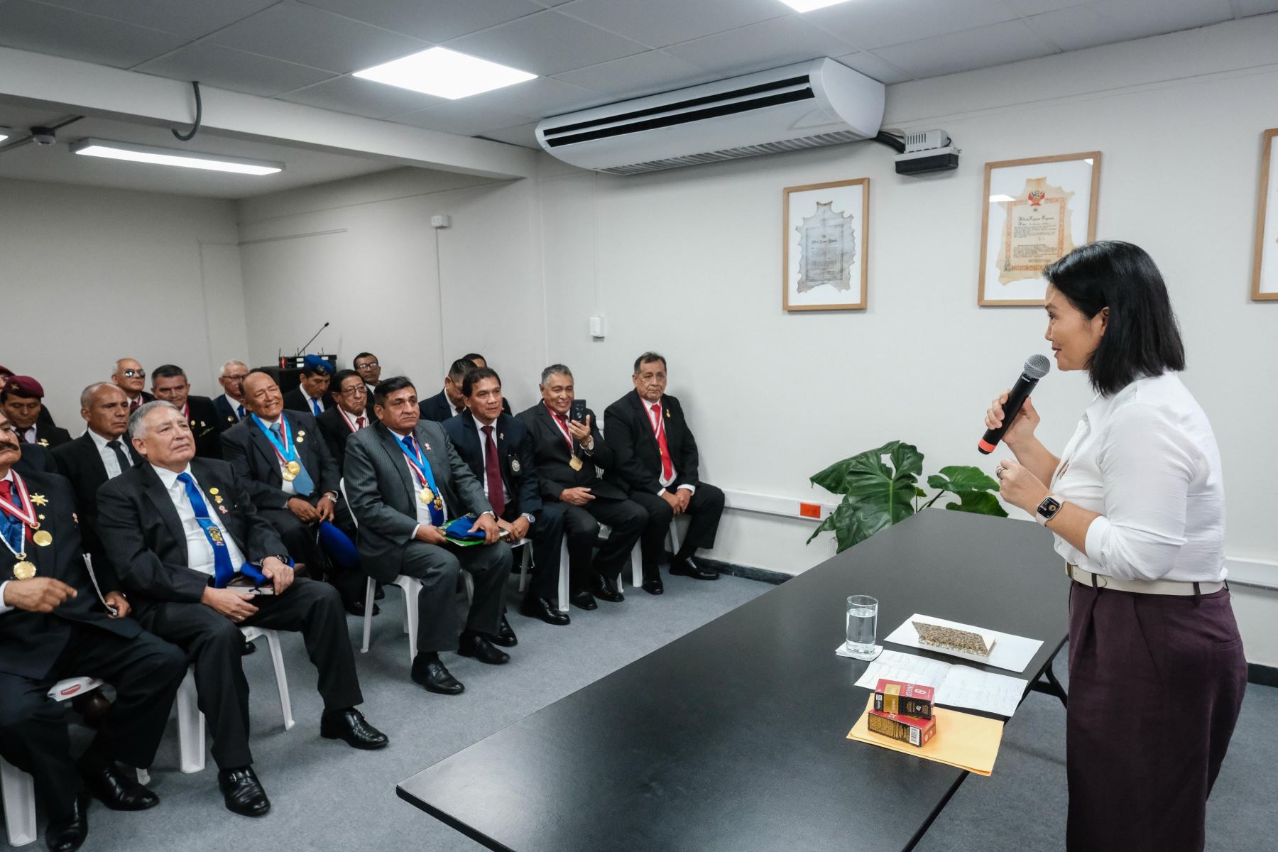 Asimismo, reafirmó que, frente al avance de la delincuencia, el crimen organizado y las extorsiones, el Perú necesita una Policía Nacional más fuerte y plenamente respaldada. Foto: OPE